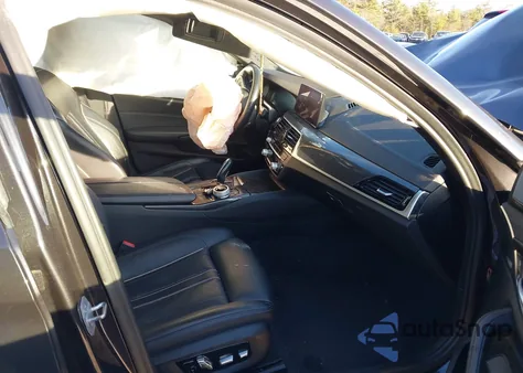 2019 BMW M550I xDrive из США, поврежденный, VIN WBAJB9C58KB288008